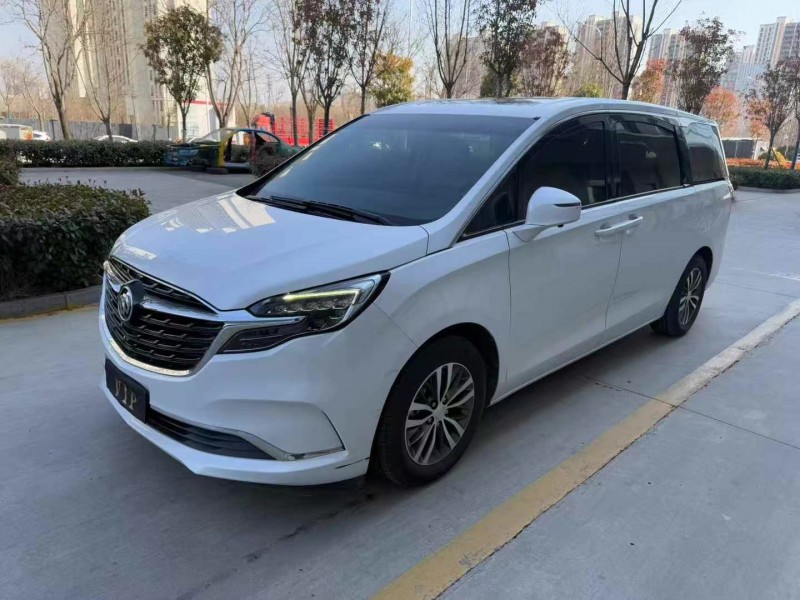 济宁20年别克GL83