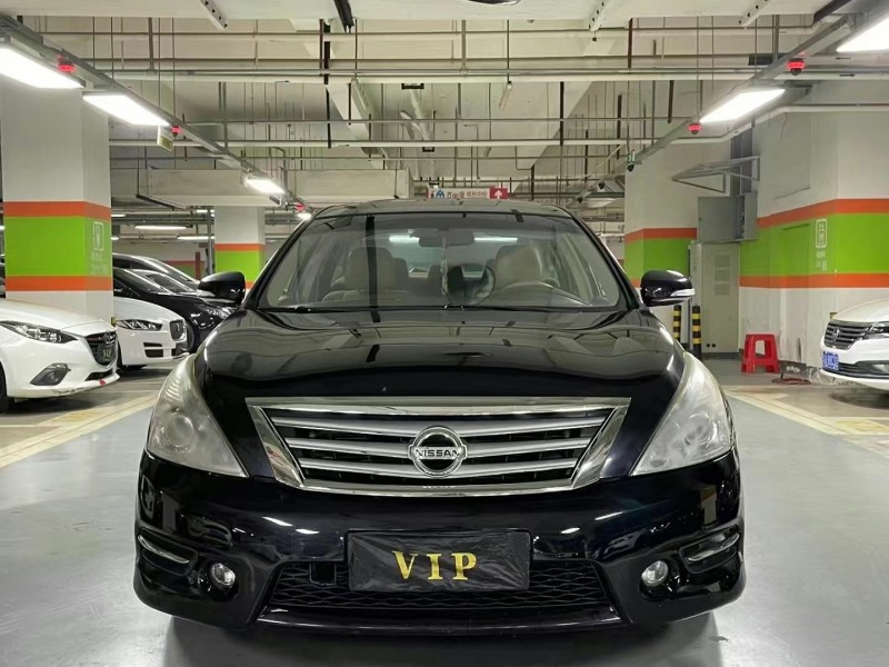 成都11年日產天籟1