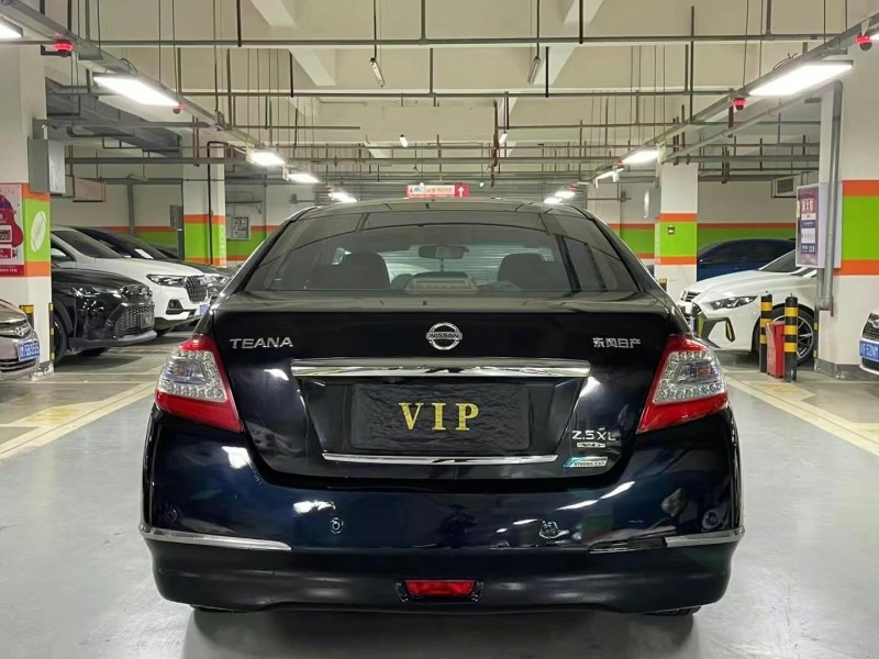 成都11年日產天籟6