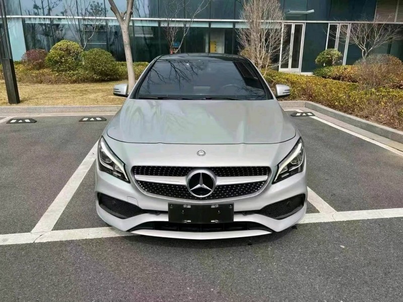 徐州18年奔驰CLA1