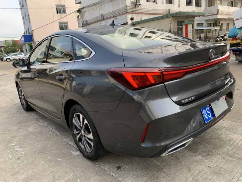中山23年長安汽車逸動5