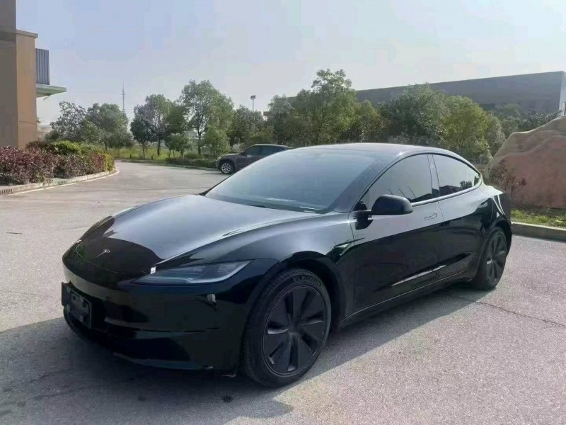 襄陽24年特斯拉MODEL 32