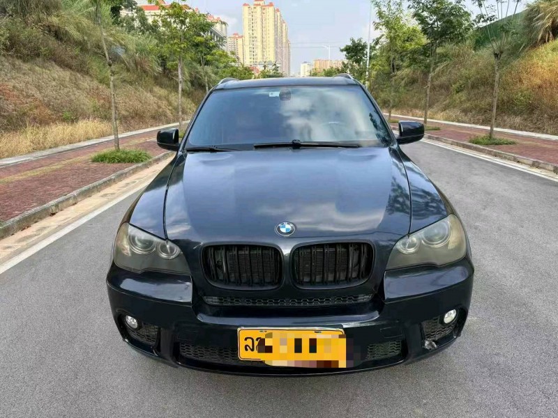 南寧11年寶馬X51