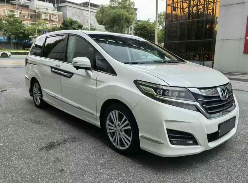 广州16年本田艾力绅2