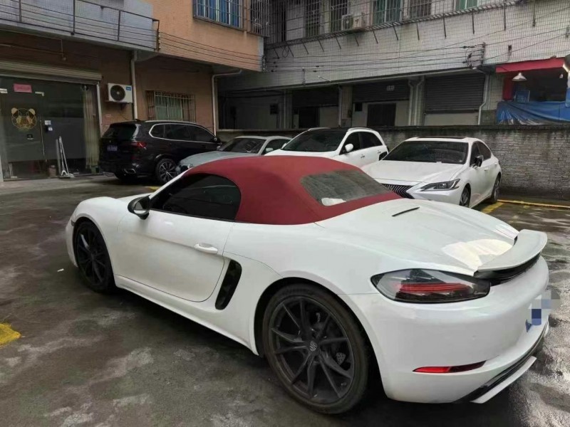 广州22年保时捷Boxster7