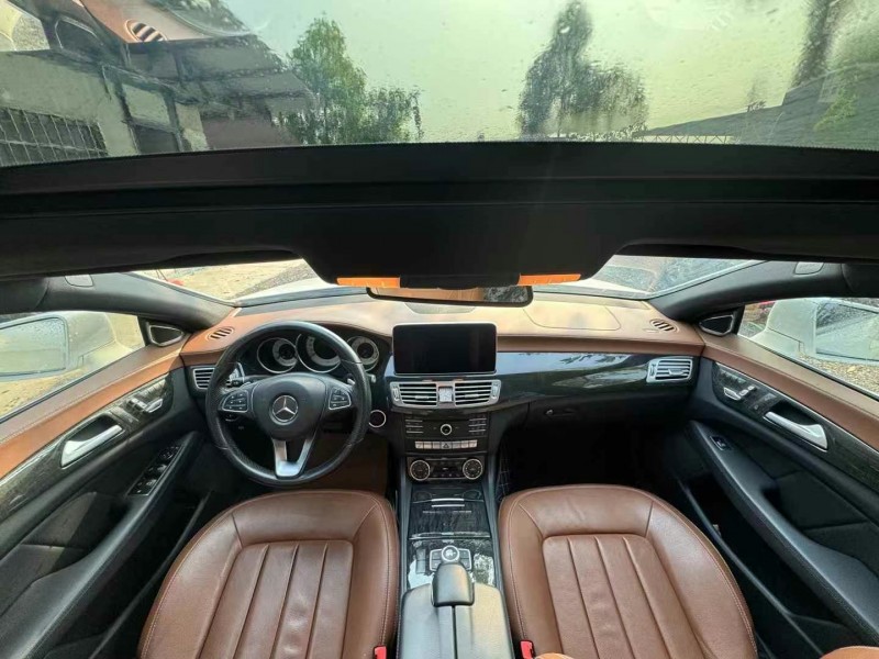 广州16年奔驰CLS8