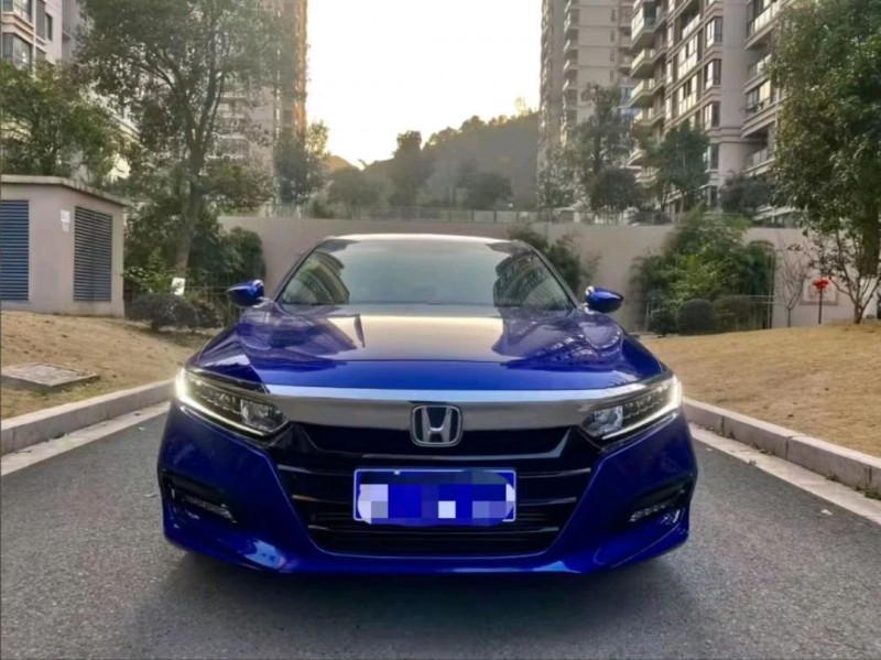 徐州21年本田雅阁2