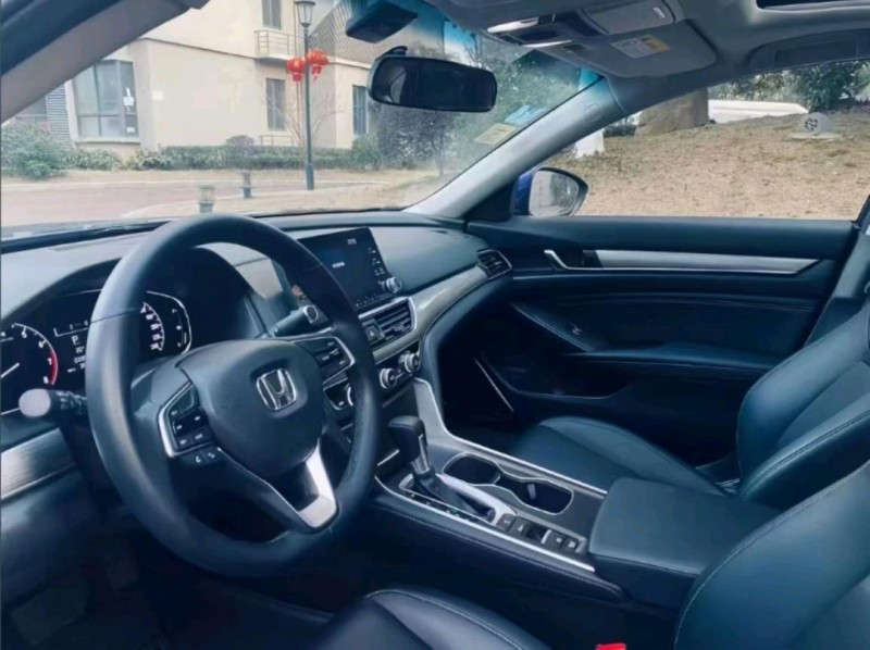 徐州21年本田雅阁5