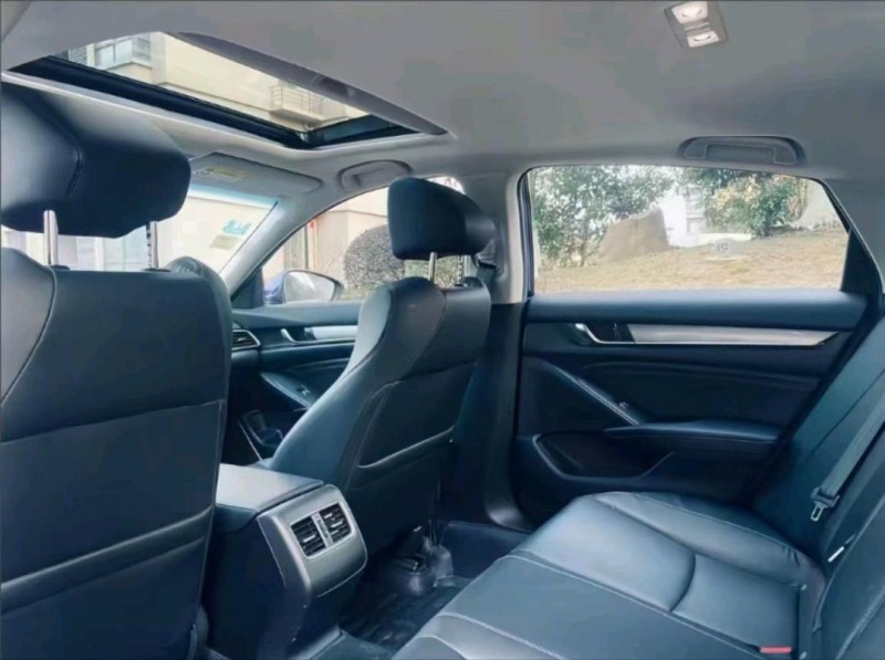 徐州21年本田雅阁6