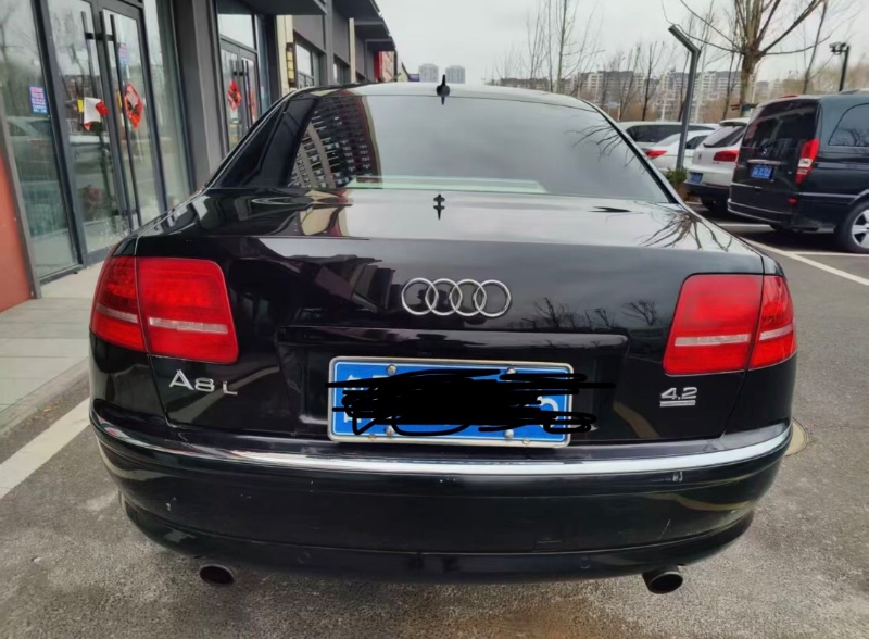 青岛09年奥迪A8L4