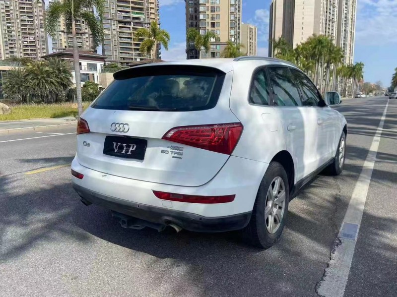 广州10年奥迪Q56