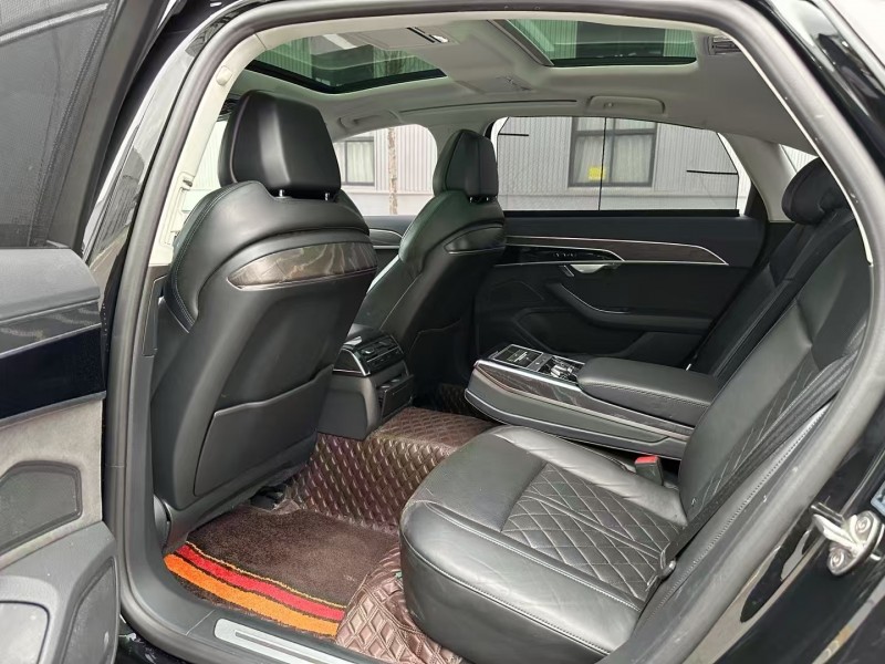 徐州21年奥迪A8L4