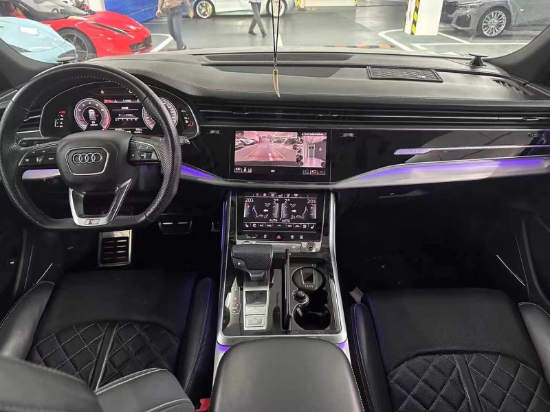 广州20年奥迪Q83