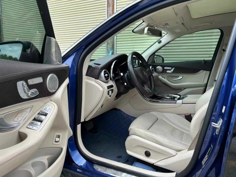 广州16年奔驰GLC3