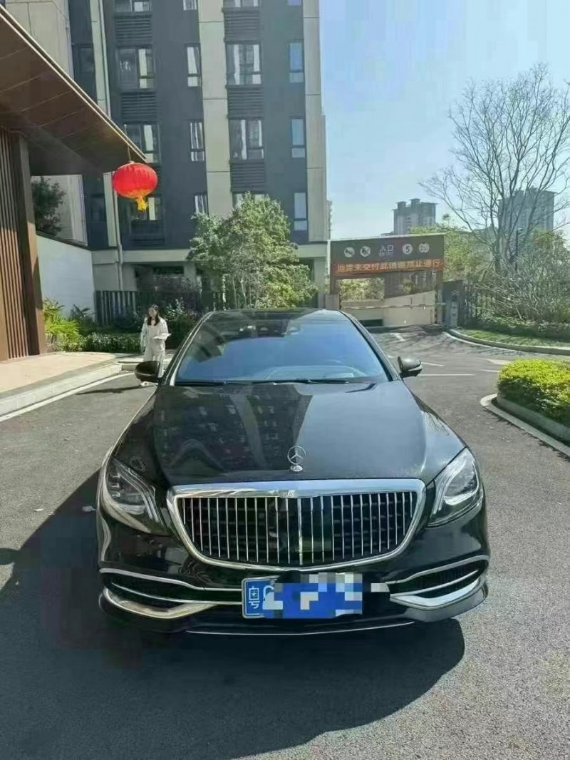徐州20年奔驰迈巴赫S级1