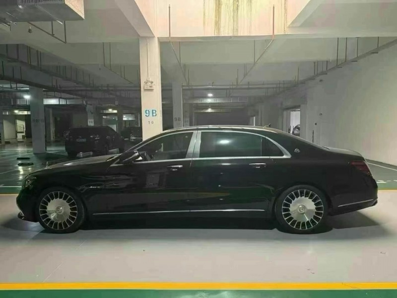 徐州20年奔驰迈巴赫S级2