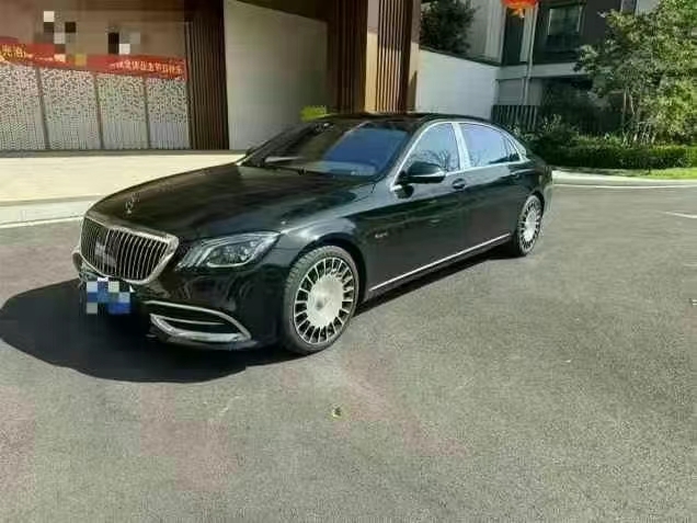 徐州20年奔驰迈巴赫S级4