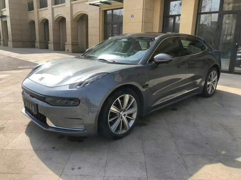 威海22年極氪汽車0012