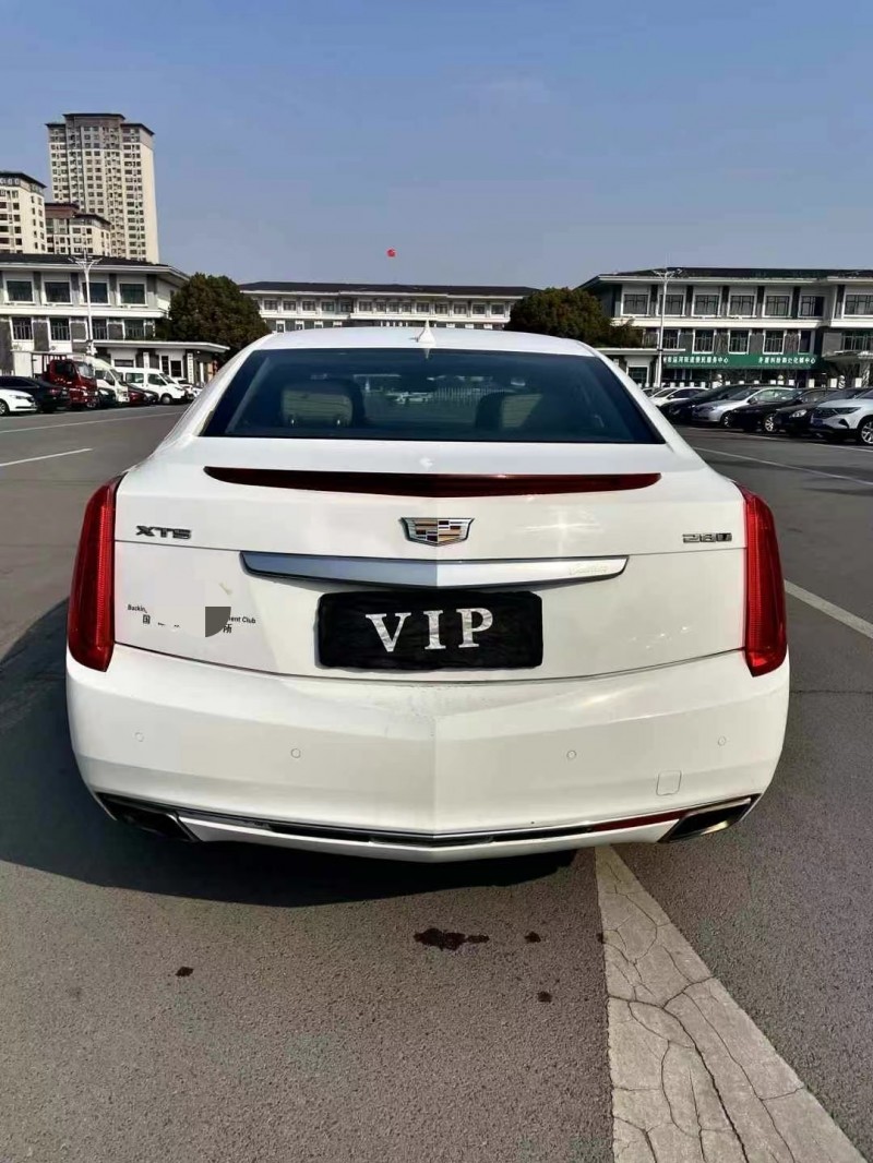 徐州16年凱迪拉克XTS8