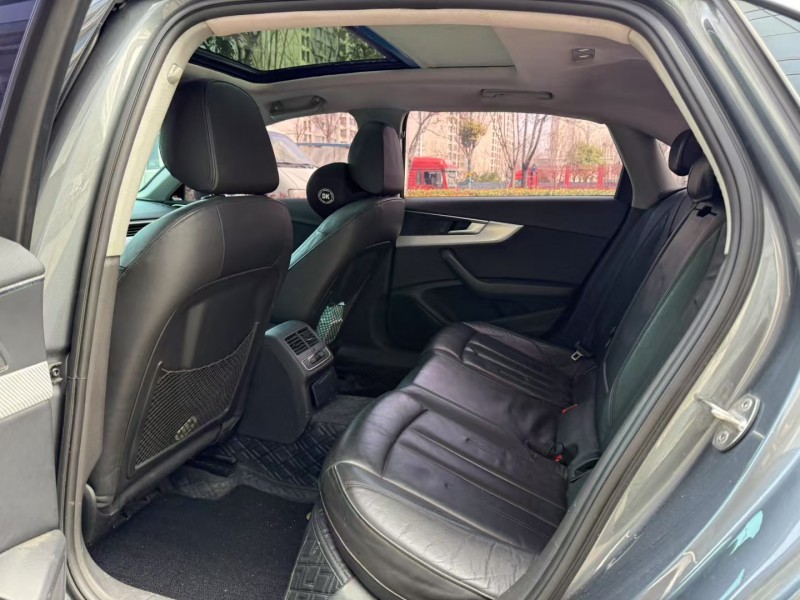 济宁17年奥迪A4L6