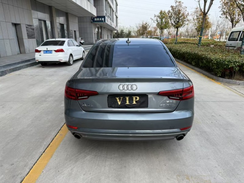 济宁17年奥迪A4L9