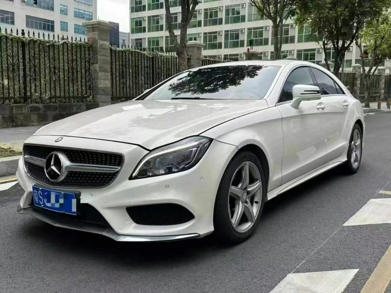 广州17年奔驰CLS2