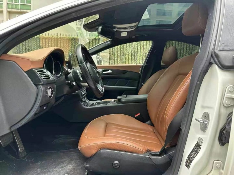 广州17年奔驰CLS6