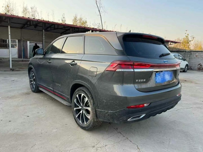 南京23年長安汽車歐尚7