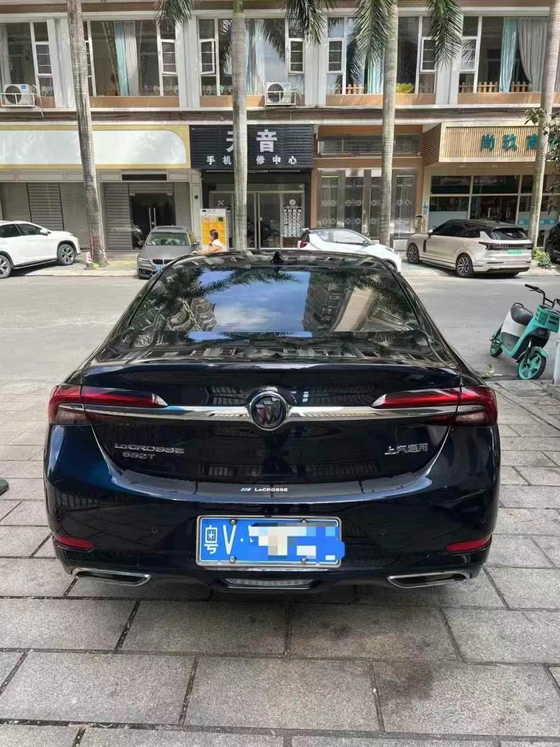 广州21年别克君越8