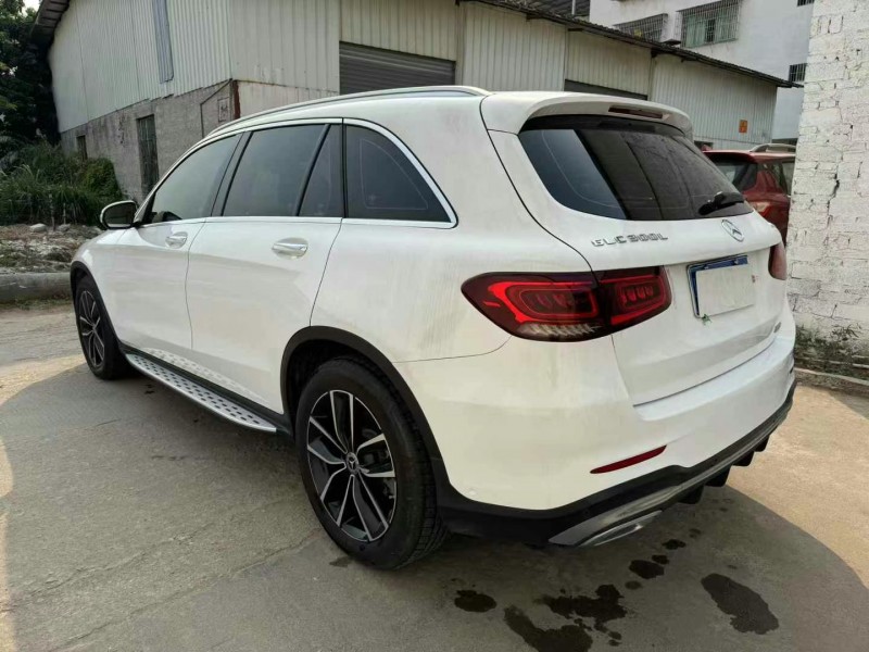 广州23年奔驰GLC7