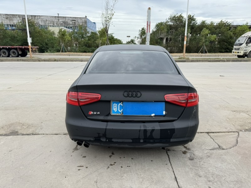 潮州16年奧迪A4L8