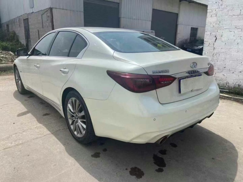 陽江19年英菲尼迪Q50L7