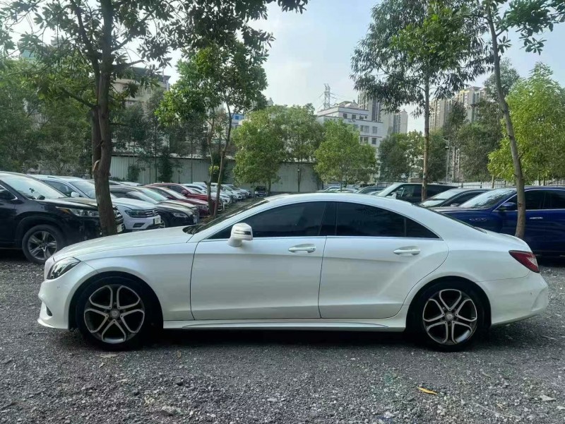 广州16年奔驰CLS6