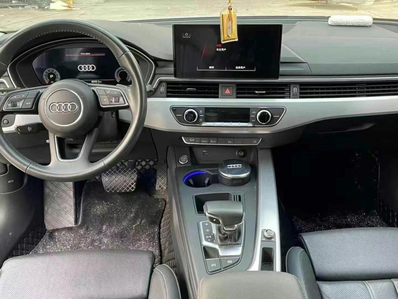 济宁21年奥迪A4L4