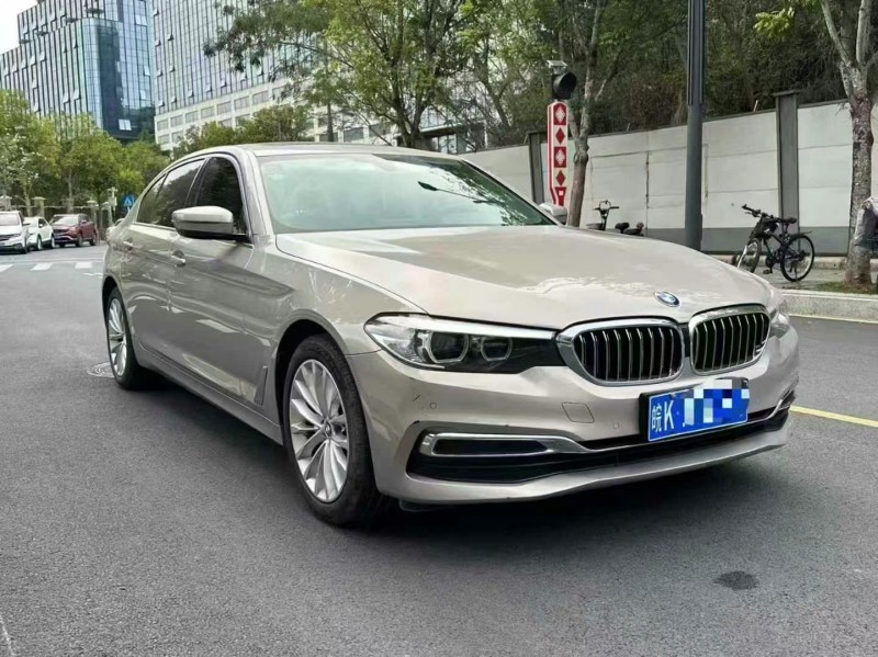 深圳20年寶馬5系3