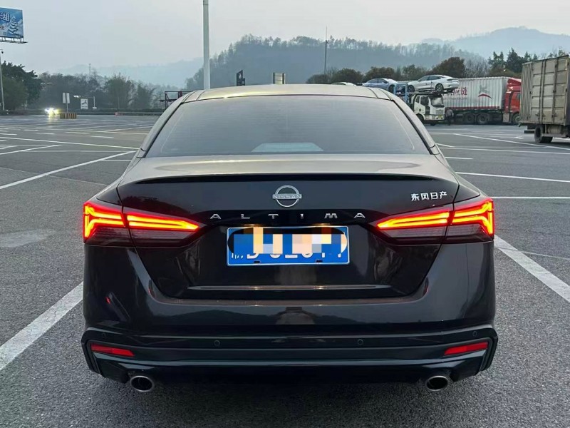 濟寧23年日產天籟9