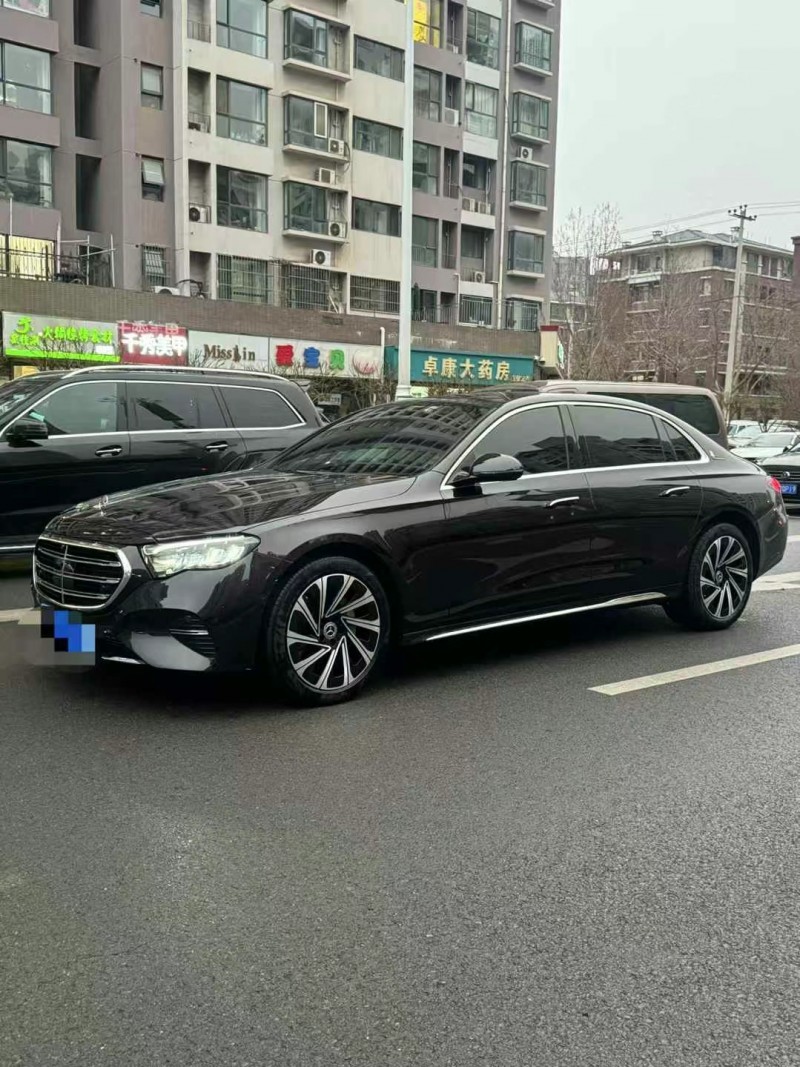 邯鄲24年奔馳E2