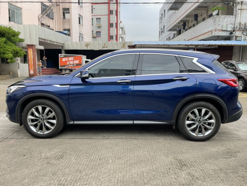 中山21年英菲尼迪QX503