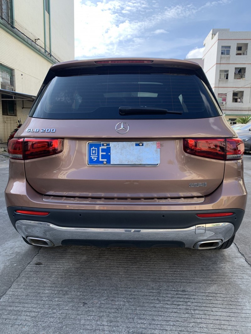 中山20年奔馳GLB9