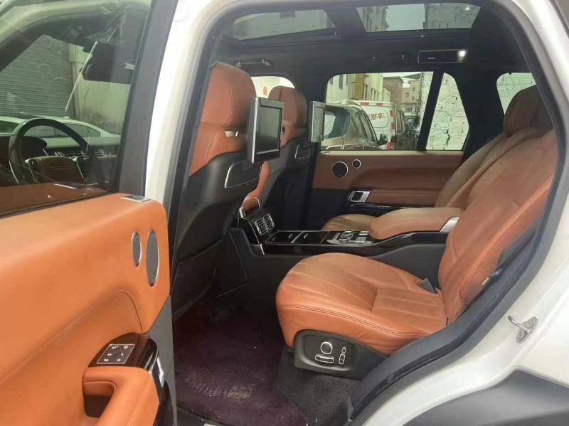 广州17年路虎揽胜行政6