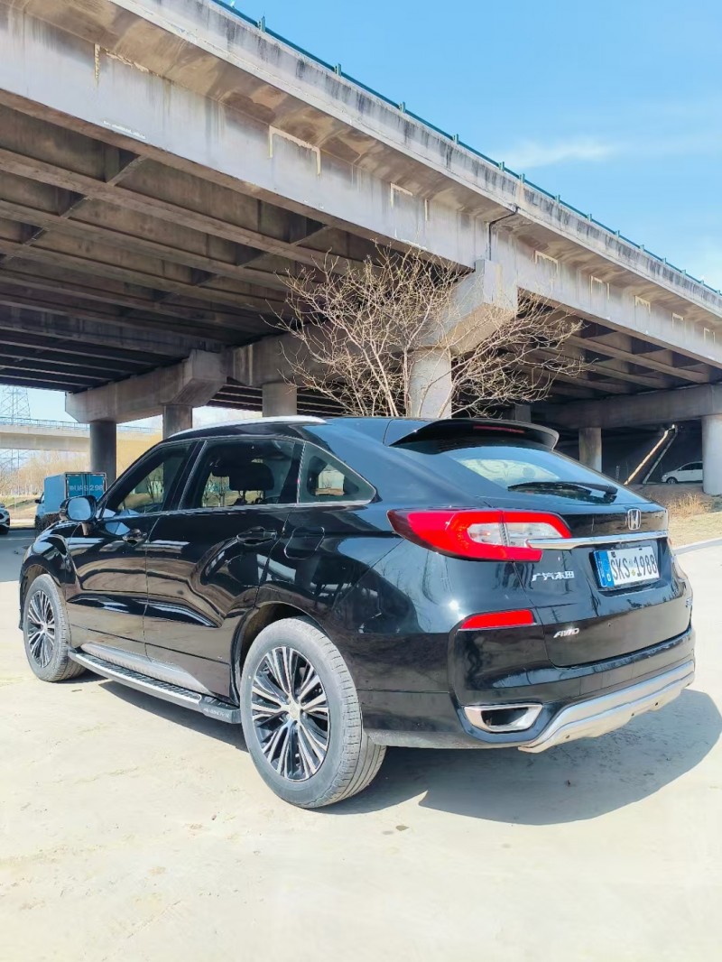 青岛18年本田冠道7