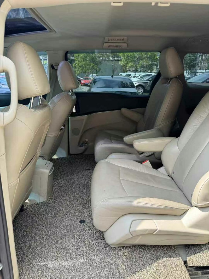 广州17年别克GL84