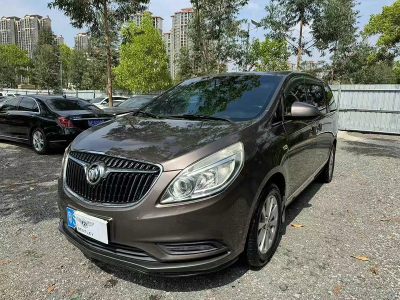 广州17年别克GL88