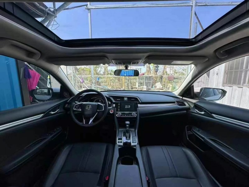 广州21年本田思域4