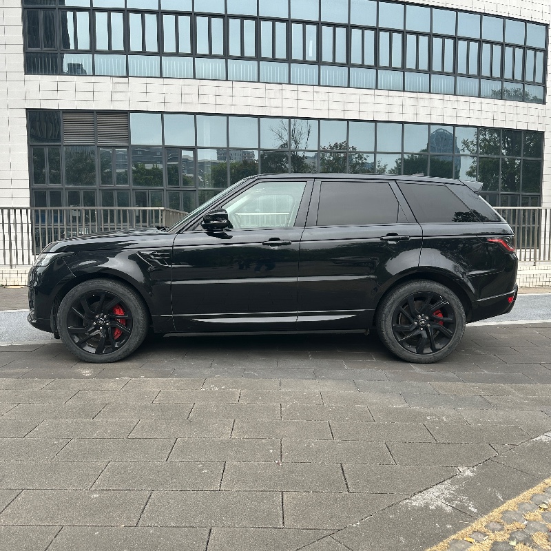 广州21年路虎揽胜运动3