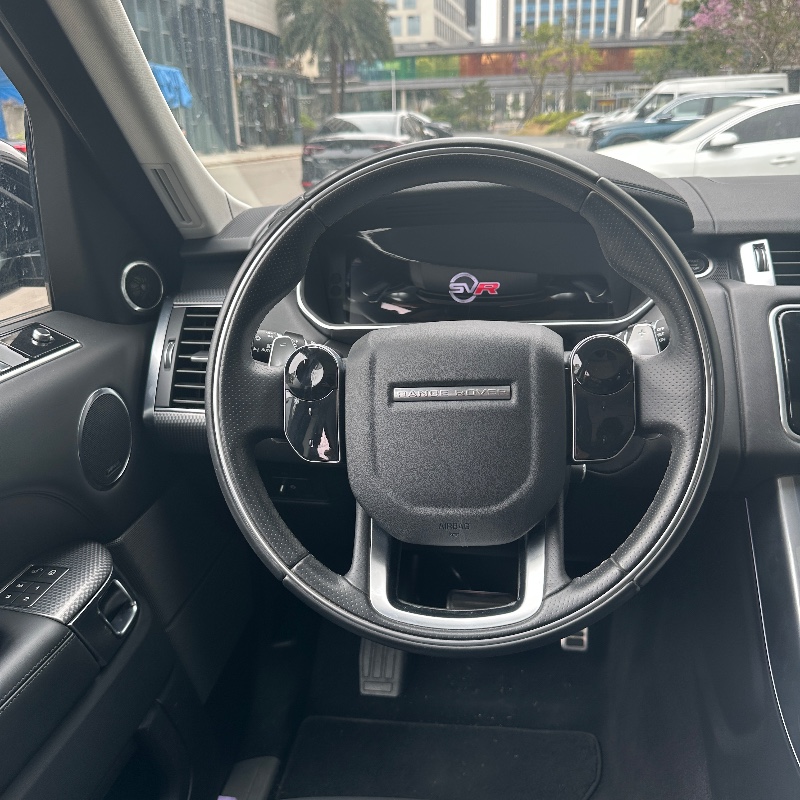 广州21年路虎揽胜运动7