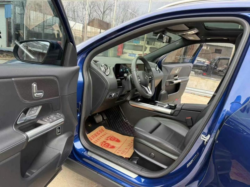 徐州21年奔驰GLA4