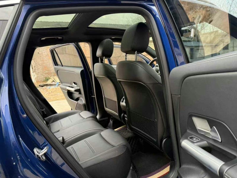 徐州21年奔驰GLA7