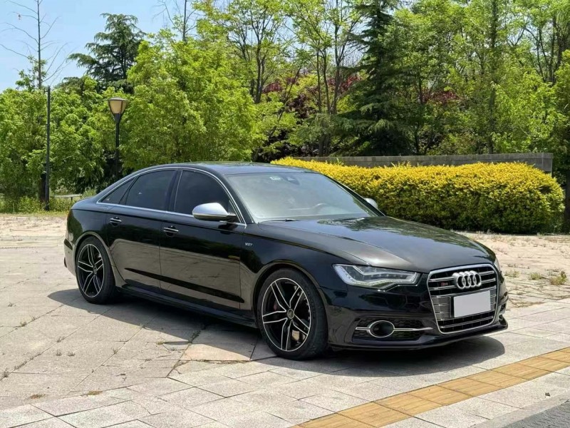 青岛15年奥迪S62