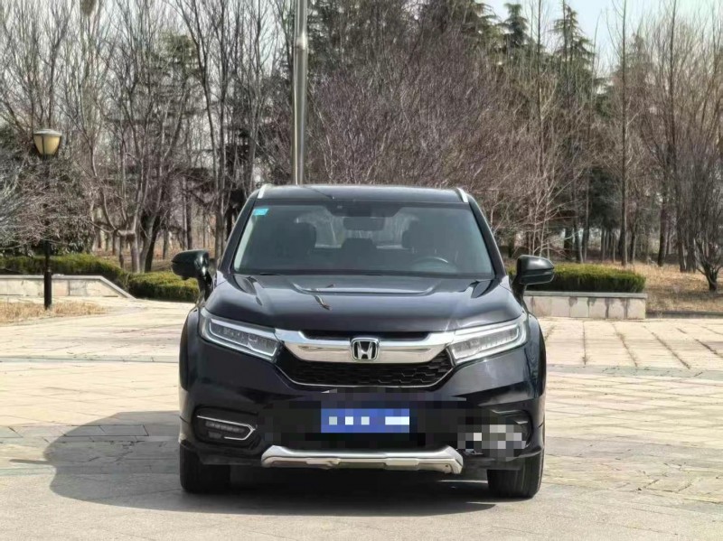 青岛18年本田冠道1